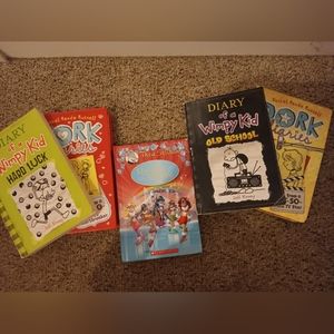 Middle School Book Lot ( Dork Diaries , Diary of a Wimpy Kid )